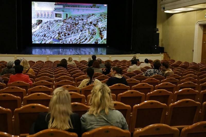 Трансляция концерта хореографического ансамбля «Берёзка»